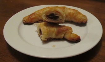 The Daring Bakers: September Challenge – Croissants