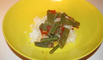 Meatless Monday:  Lubia (Stewed Green Beans)
