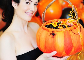 20 Trendy and Cheap Halloween Costumes for 2011