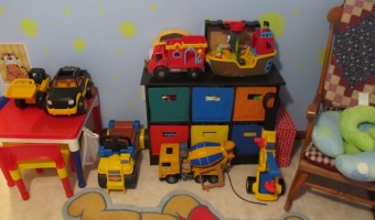 Big Boy Room: Toy Organizer