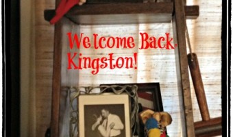 Elf on the Shelf: Welcome Back, Kingston!