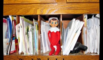 Elf on the Shelf 2012 –  Day 20