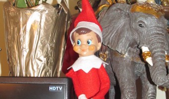 Elf on the Shelf: Day 10