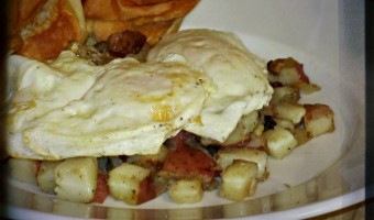 Meatless Monday:  Hashbrowns and Eggs