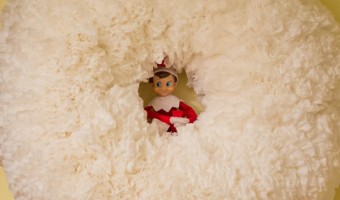 Elf on the Shelf: Day 3 Puffy Snow Wreath